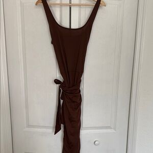 Unbound Merino Women’s Tie Dress in Almond